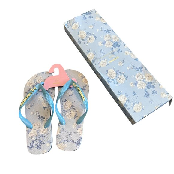 LoveShackFancy x Havaianas Flip Flops Sandals Everblooming Rosettes Blue NIB NEW - Picture 1 of 10